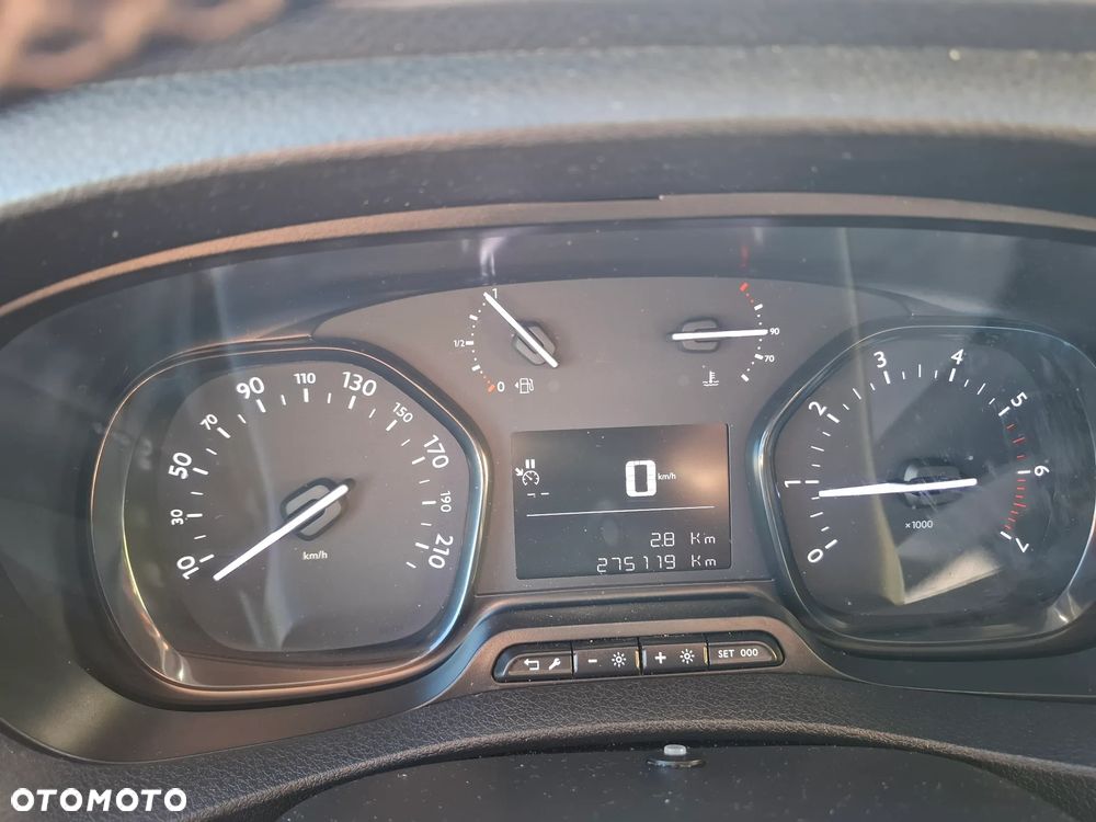 Toyota Proace Verso - 4