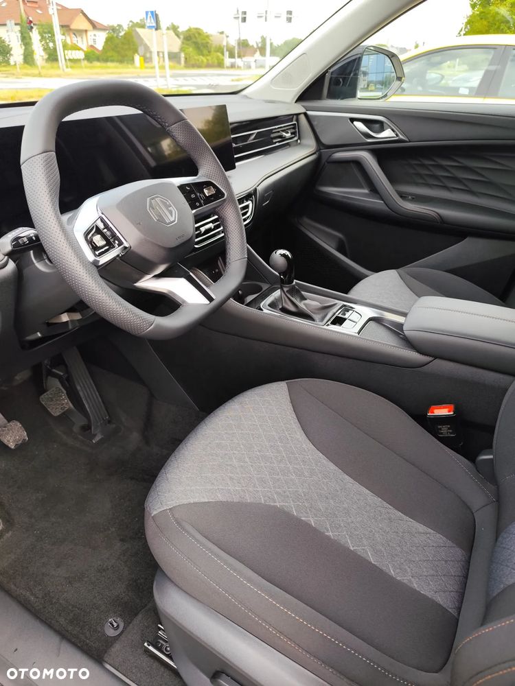 MG HS 1.5 T-GDI Excite - 10