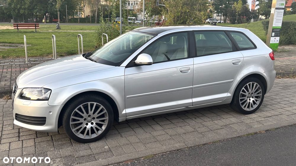 Audi A3 Sportback - 16