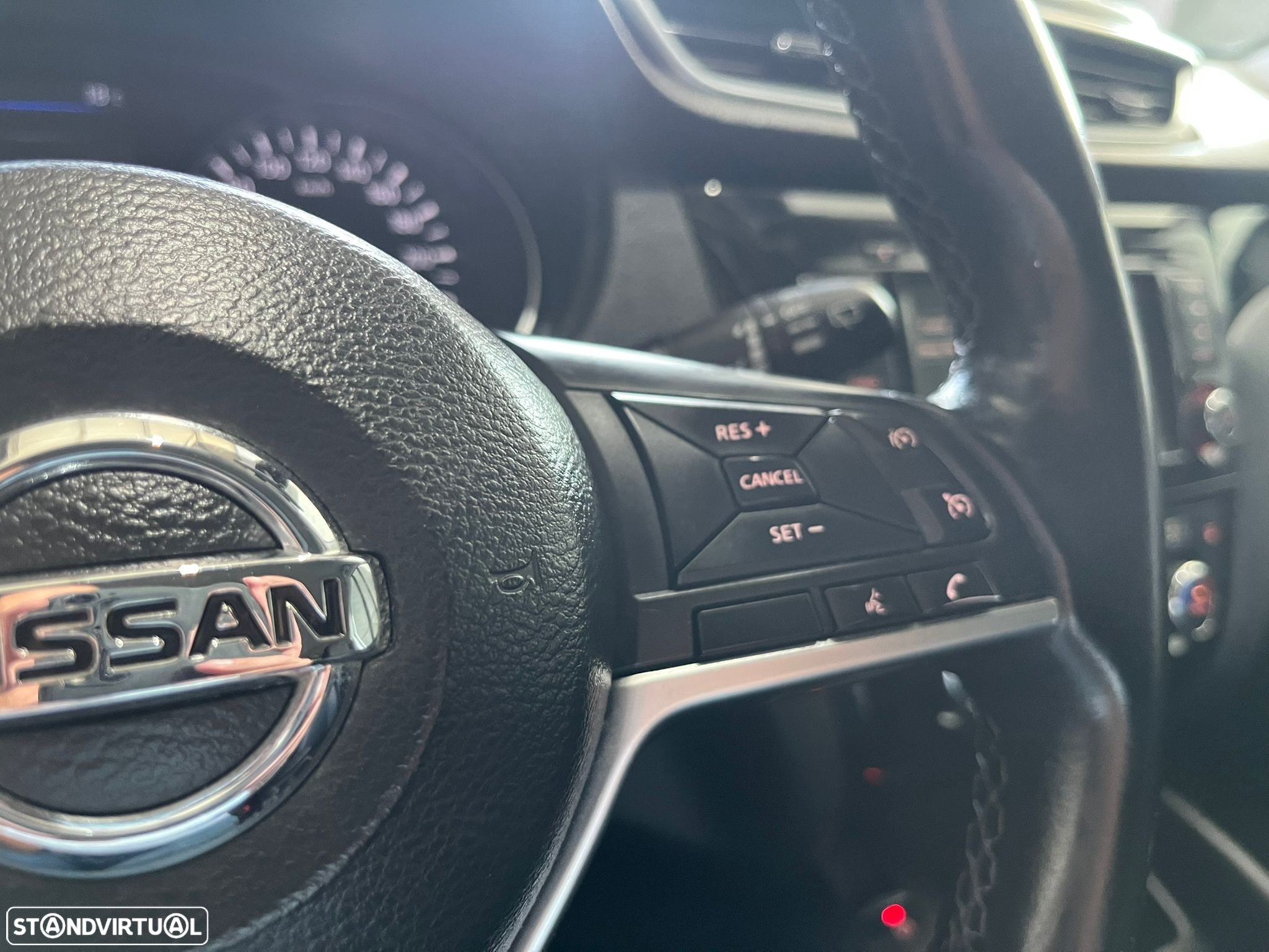 Nissan Qashqai 1.5 dCi N-Connecta - 20