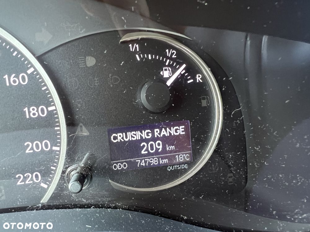 Lexus CT - 8