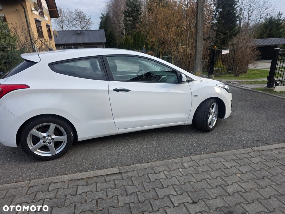 Hyundai i30 1.4 Fifa World Cup Edition - 27