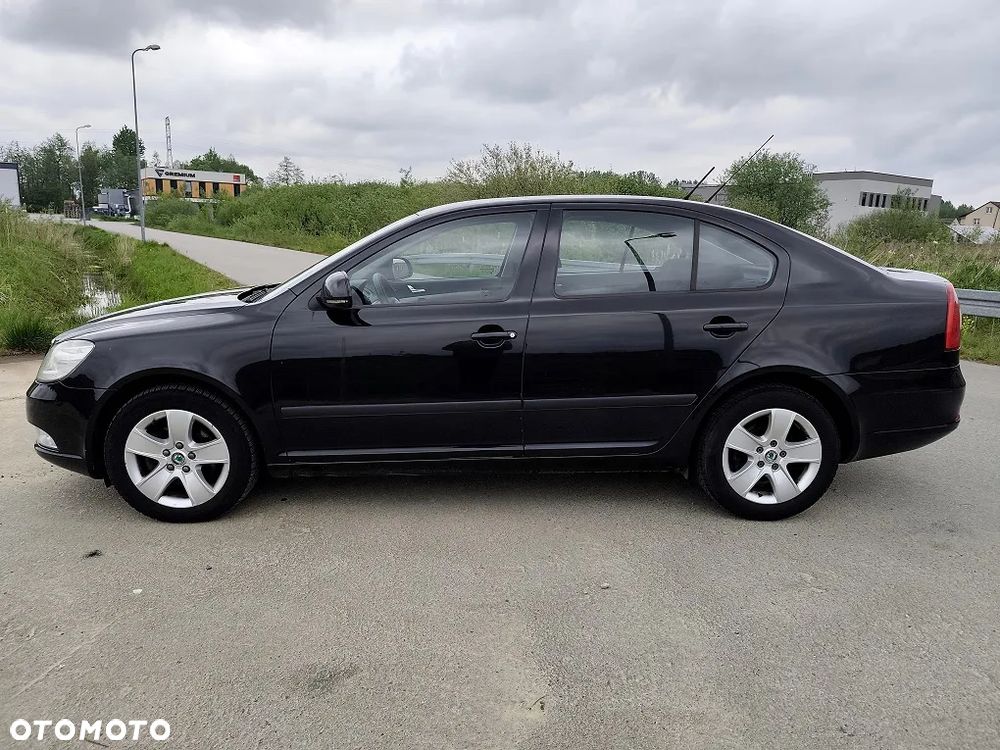Skoda Octavia 2.0 TDI DPF Elegance - 9