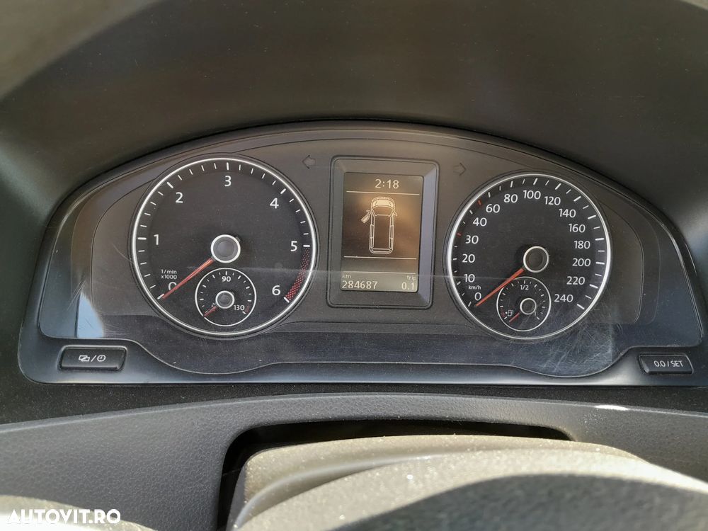 Volkswagen Transporter - 8