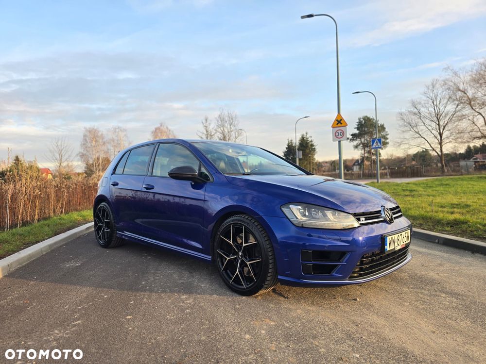 Volkswagen Golf - 18