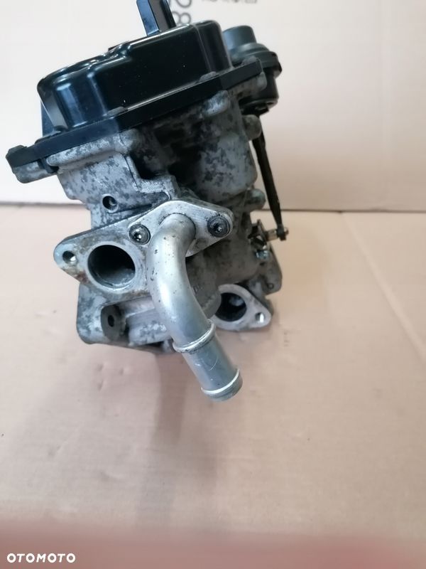 TRANSPORTER T5 2.0TDI CHŁODNICA SPALIN Zawór EGR - 3