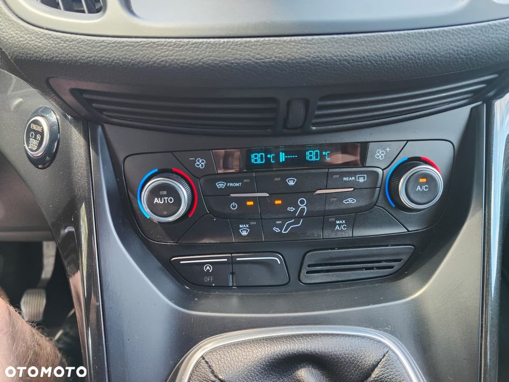 Ford Kuga - 20