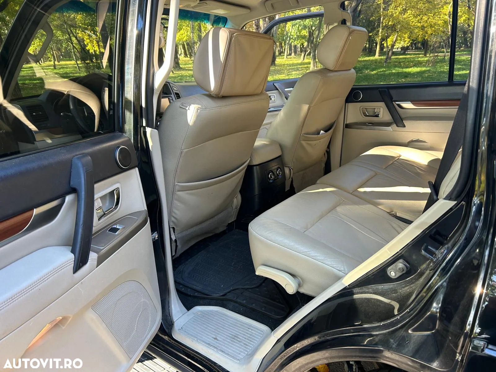 Mitsubishi Pajero LWB 3.2 DI-D Instyle A60 - 9