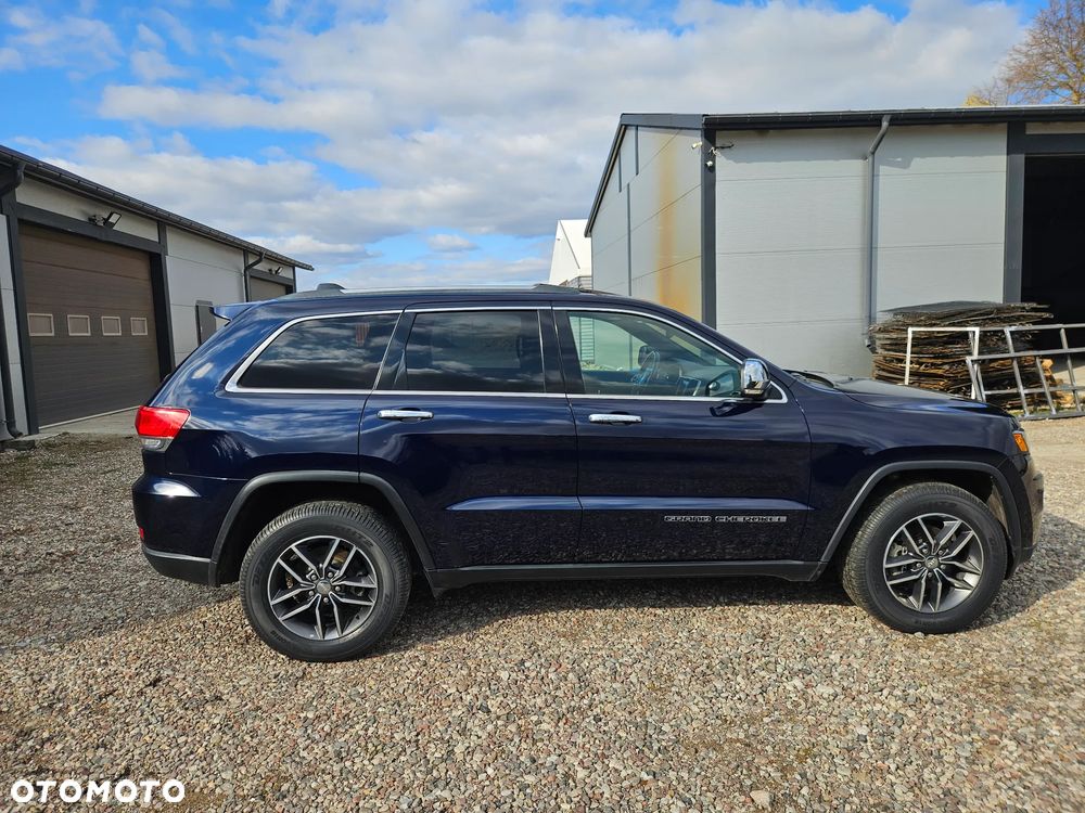 Jeep Grand Cherokee - 8