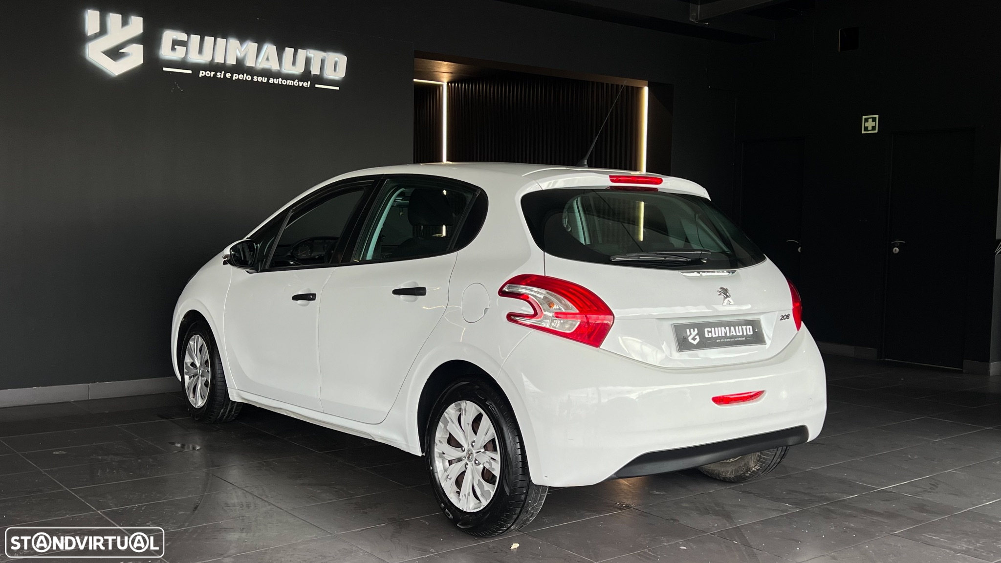 Peugeot 208 1.4 HDi Active - 4