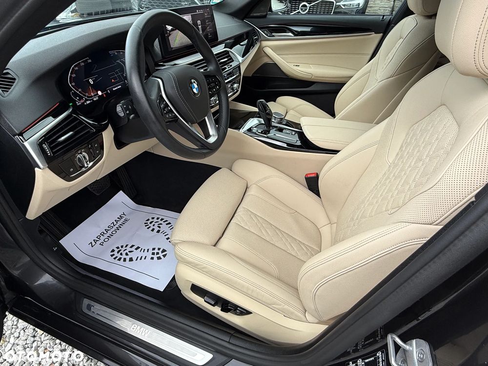 BMW Seria 5 520d Luxury Line - 26