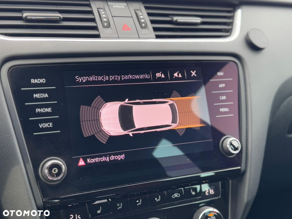 Skoda Octavia 2.0 TDI (Green tec) DSG RS - 16