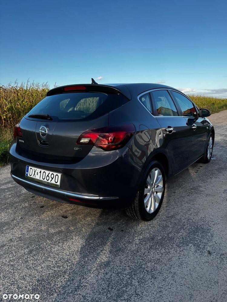 Opel Astra 1.7 CDTI Cosmo - 6