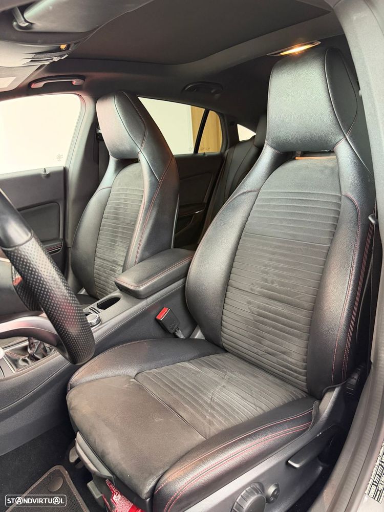 Mercedes-Benz CLA 200 d Shooting Brake AMG Line - 13