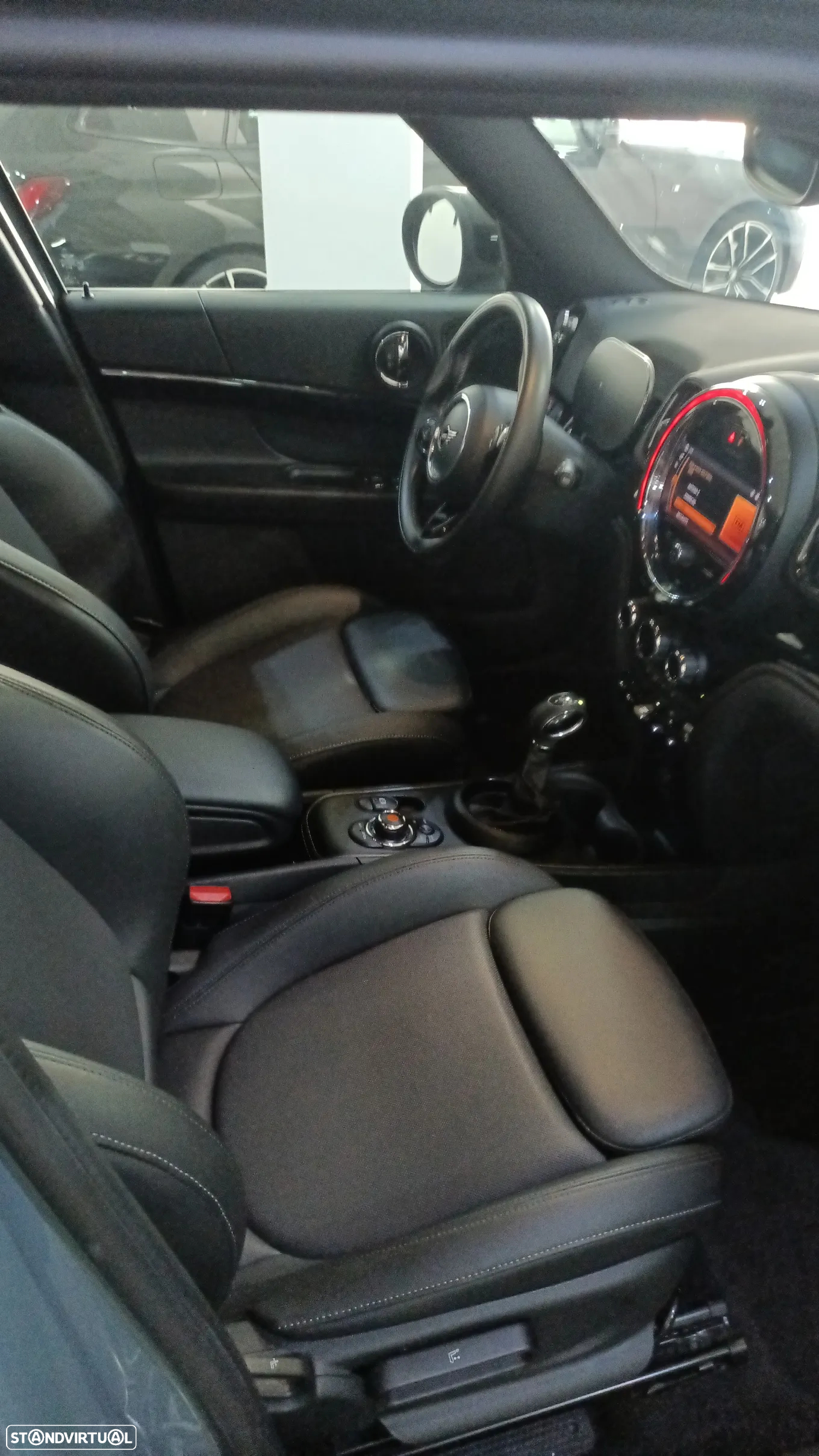 MINI Countryman Cooper SE ALL4 Auto - 16