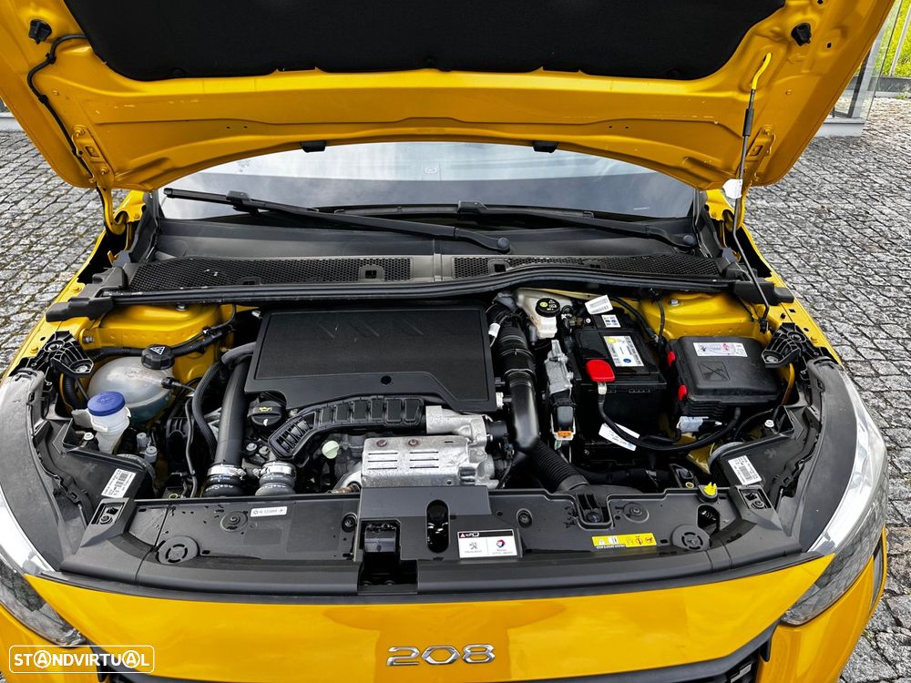 Peugeot 208 1.2 PureTech Active Pack - 31