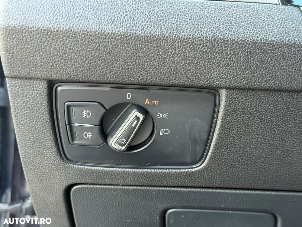 Volkswagen Passat 2.0 TDI DSG 4Motion Highline - 13