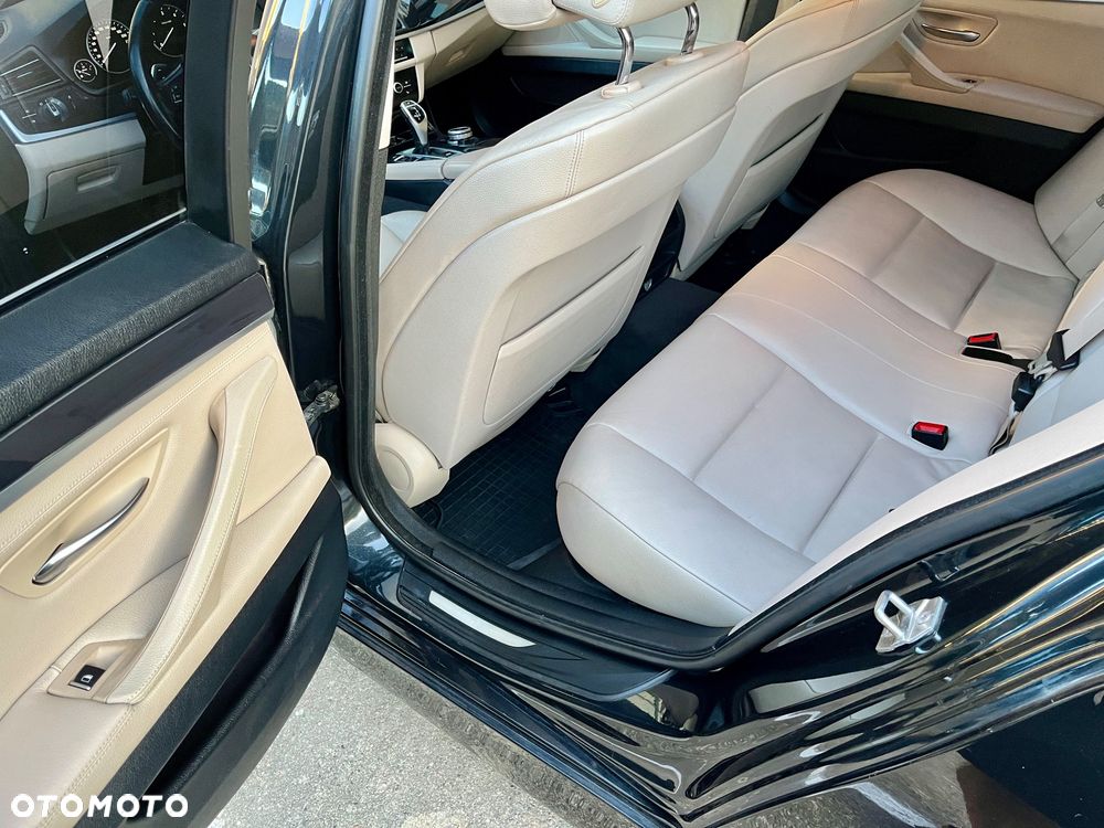 BMW Seria 5 520d - 10