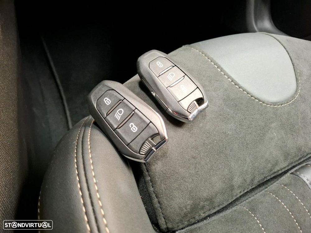 Peugeot 3008 Hybrid 225 e-EAT8 GT - 6