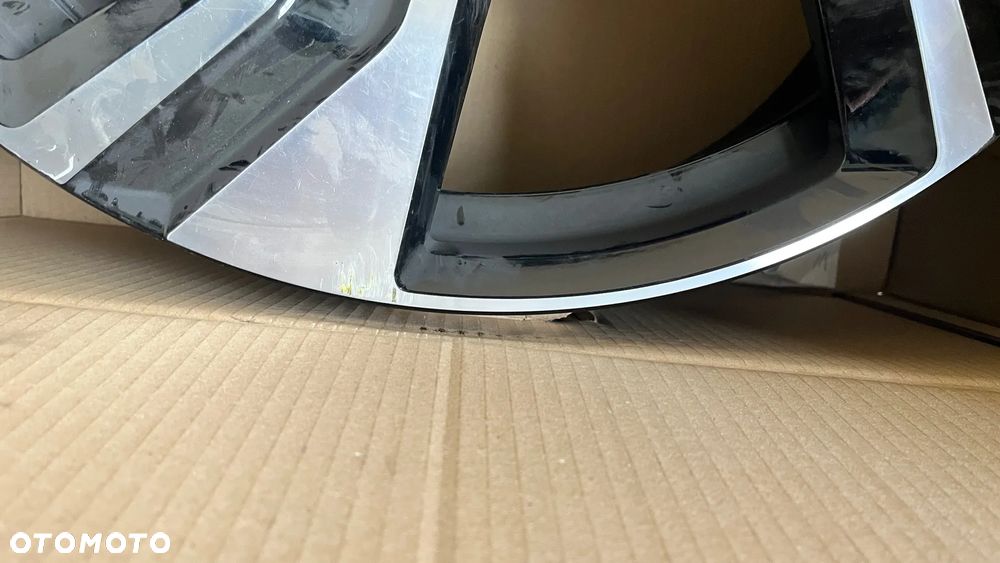 Felga Prawy przód - Volvo XC90 rok 2023 Oryginał - 5
