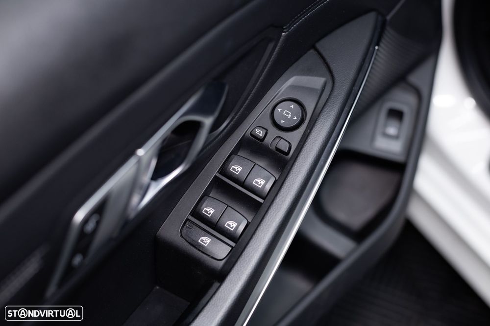 BMW 320 d Line Sport Auto - 41