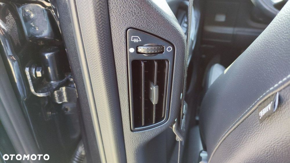 Ford S-Max - 28