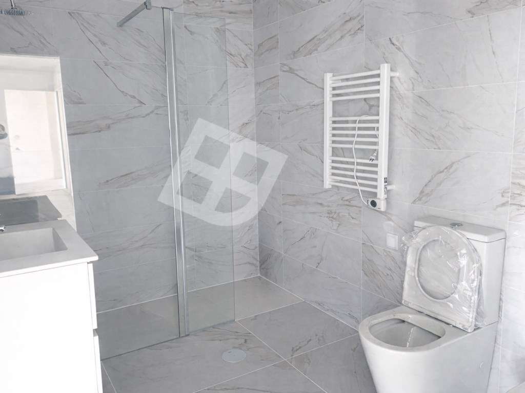Apartamento T2 c/ Terraço excelentes acabamentos - Centro de Aveiro - Grande imagem: 4/20
