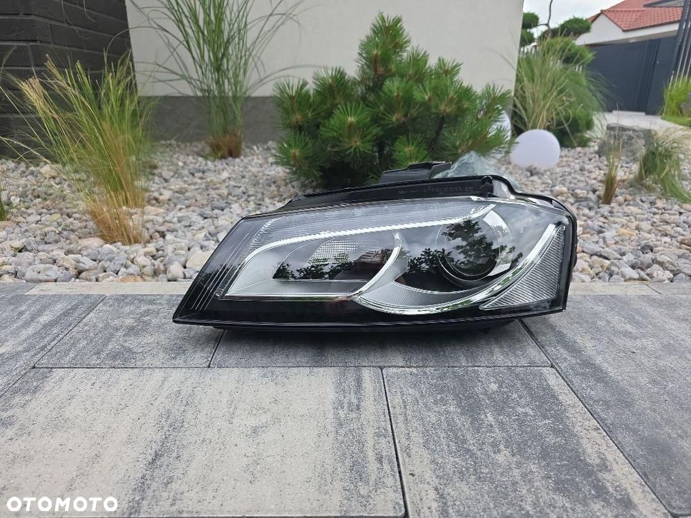 AUDI A3 S3 RS3 8P0 8P LIFT Lampa lewa przód Bi-Xenon Led 8P0941003 Hella - 1