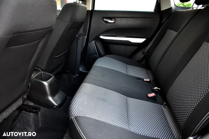Suzuki Vitara 1.6 Cool - 12