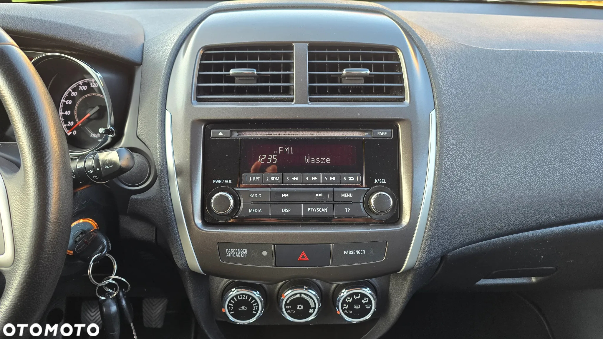 Mitsubishi ASX - 16