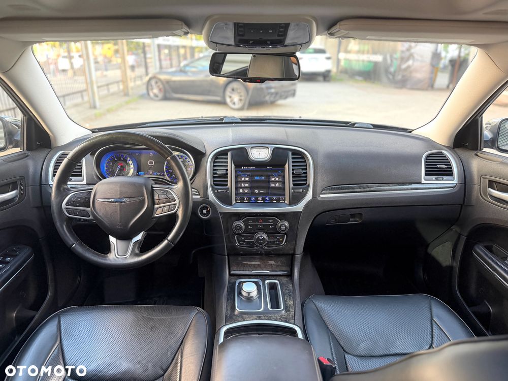 Chrysler 300 - 24