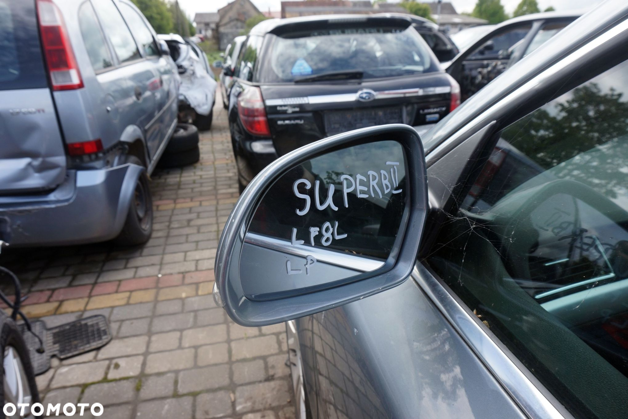 LUSTERKO ELEKTRYCZNE LEWE SUPERB II 3T LF8L SKŁADANE EL UK SREBRNY SKODA 2008-2013 - 3