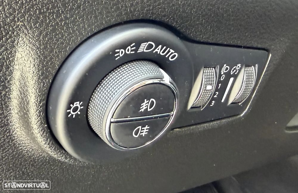 Jeep Compass 1.3 T Limited - 17