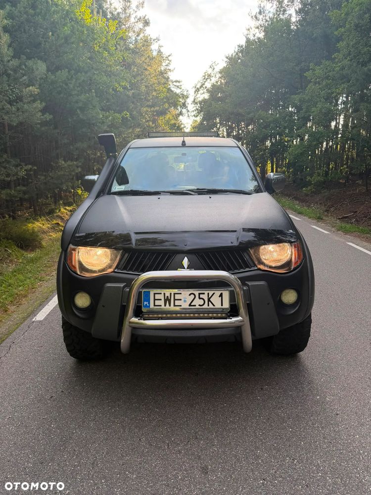 Mitsubishi L200 2.5 DID Intense + - 4