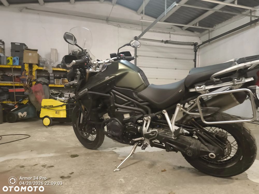 Triumph Tiger - 1