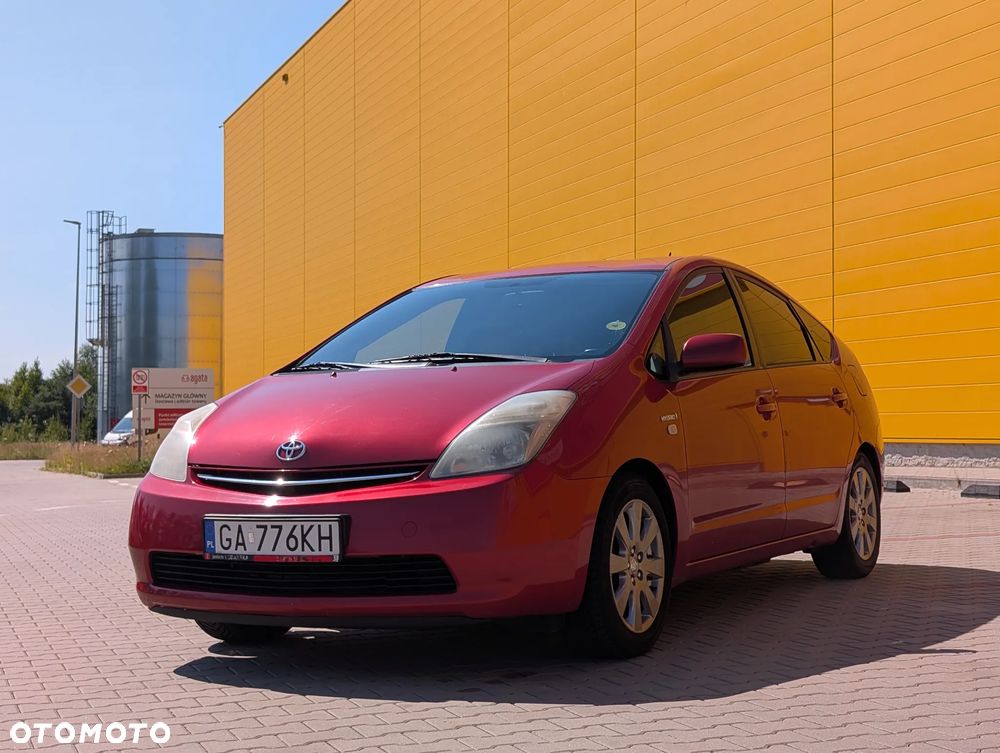 Toyota Prius 1.5 VVT-i Sol - 1