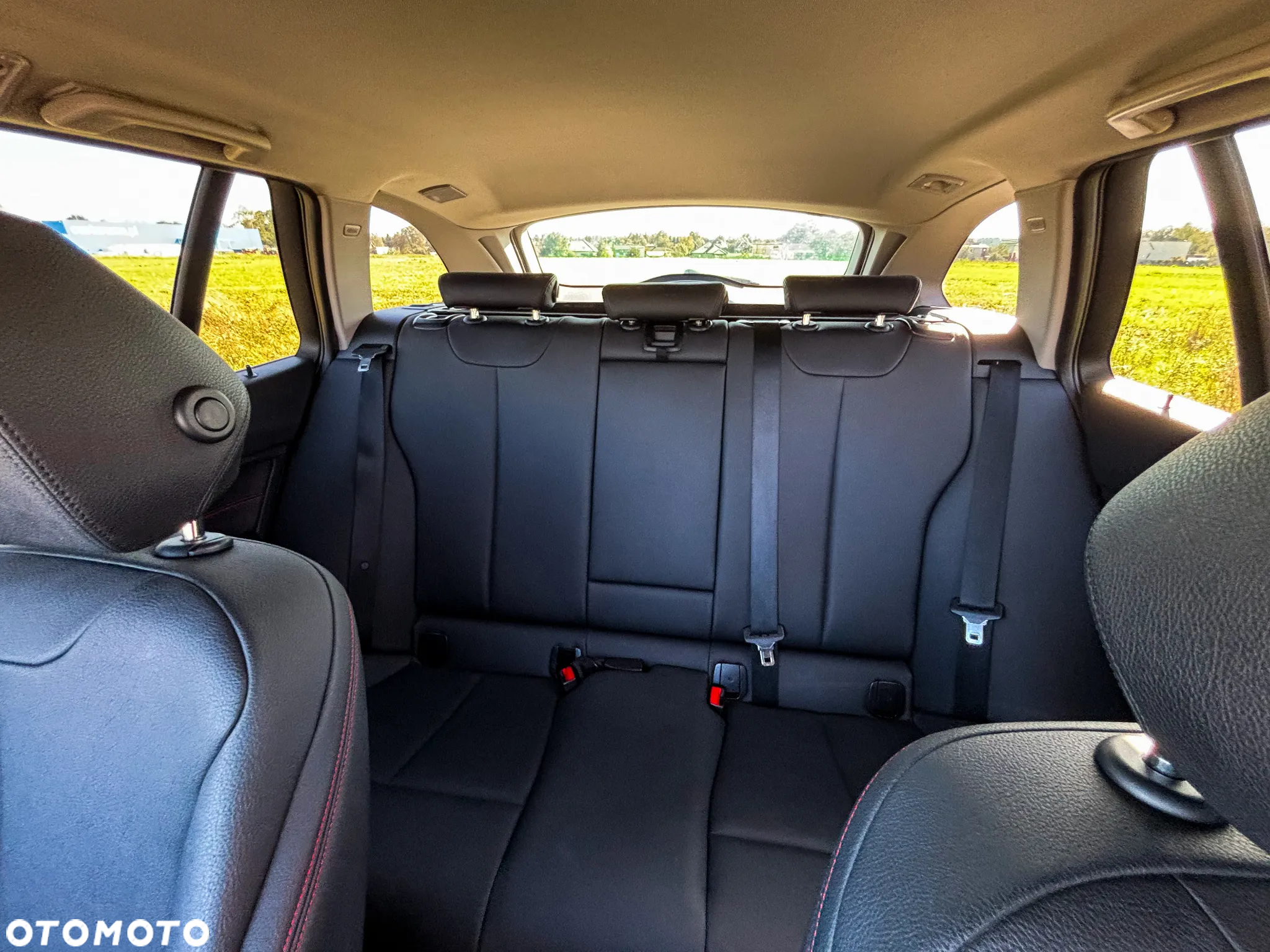 BMW Seria 3 318d Touring Sport Line - 22