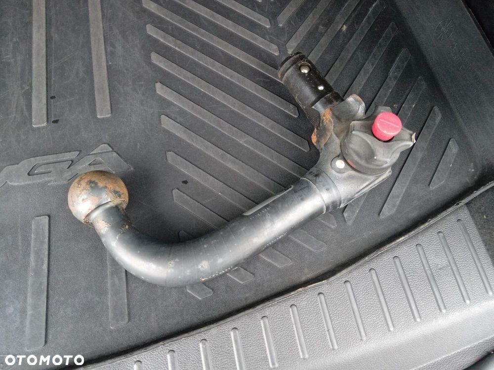 Ford Kuga 1.5 EcoBoost FWD ST-Line ASS GPF - 24