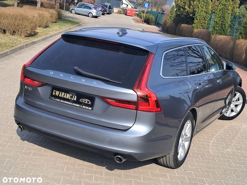 Volvo V90 D4 Geartronic Momentum - 9