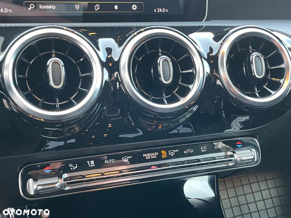 Mercedes-Benz Klasa A 180 d 7G-DCT AMG Line - 18