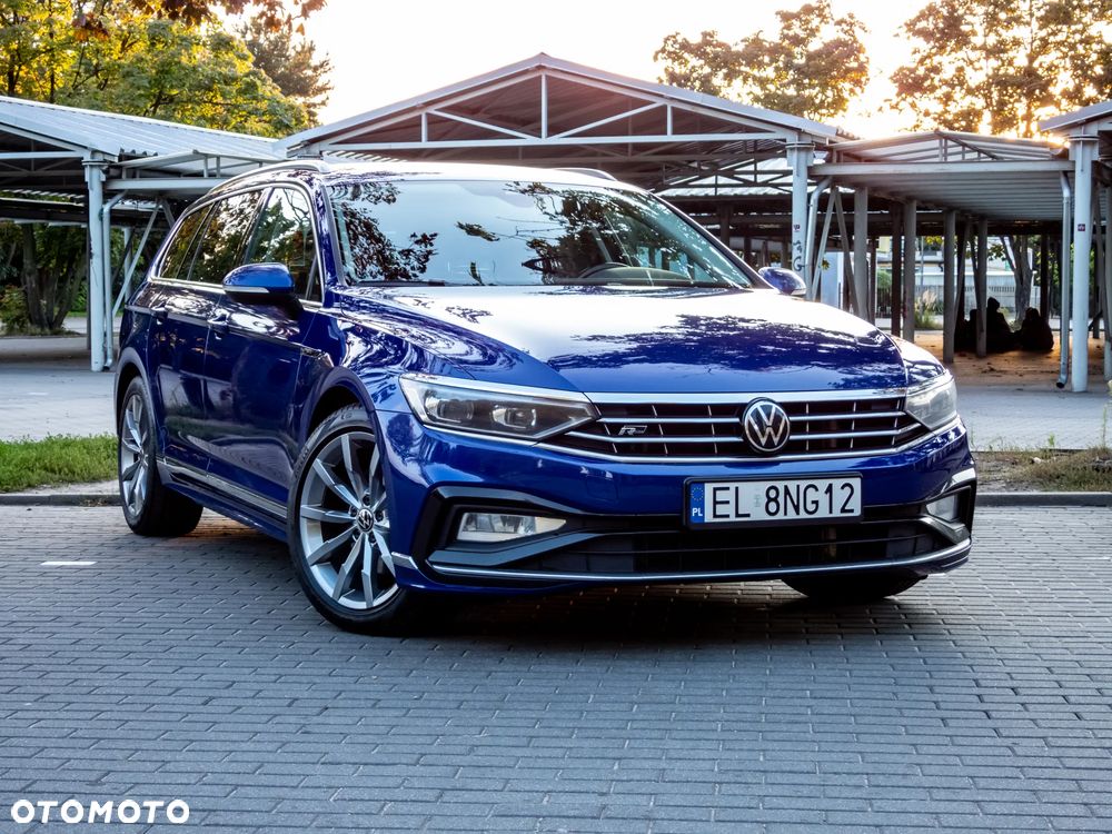 Volkswagen Passat Variant 2.0 TDI SCR DSG 4Motion Elegance - 8