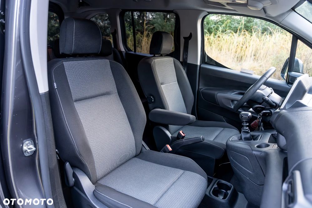 Toyota Proace City Verso 1.2 D-4T Family - 26
