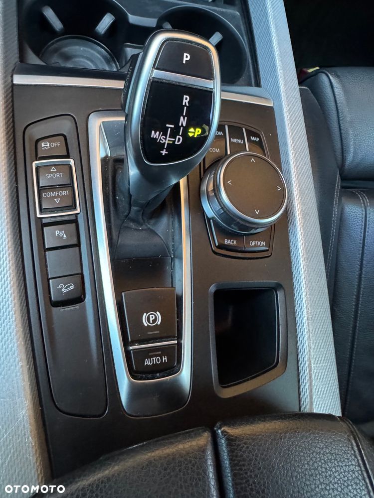 BMW X5 xDrive25d sport - 30