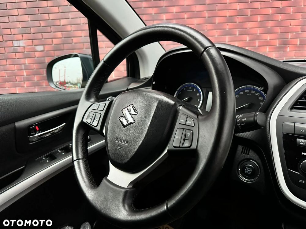 Suzuki SX4 S-Cross - 23
