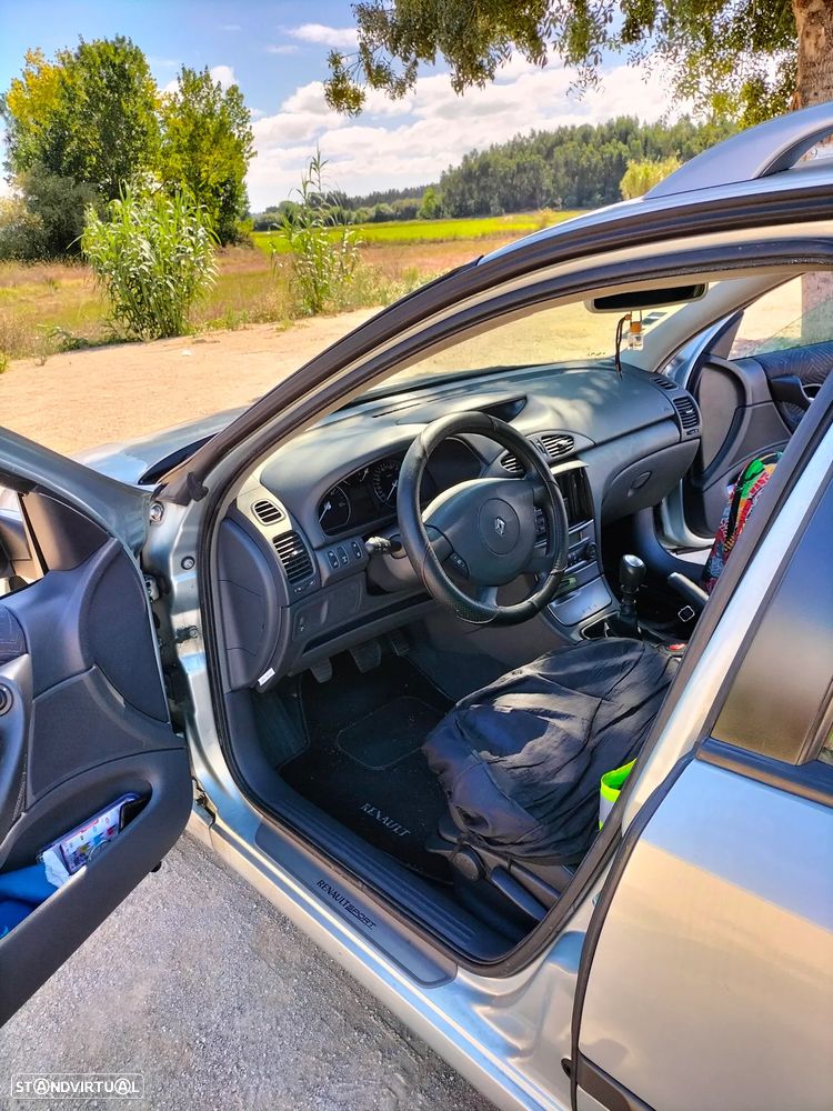 Renault Laguna Break 1.9 dCi Privilege Plus - 6