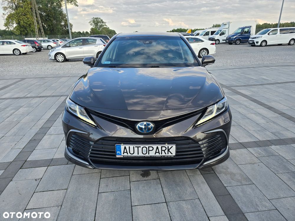 Toyota Camry 2.5 Hybrid Executive CVT - 8