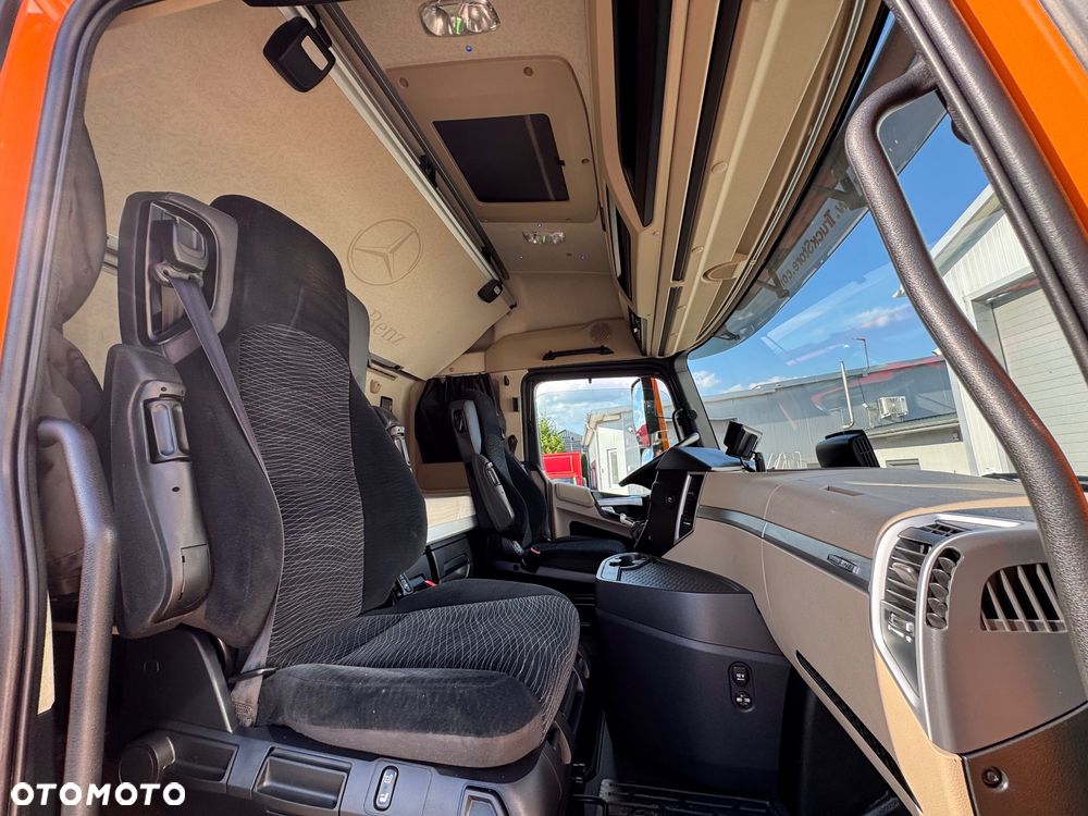 Mercedes-Benz Actros 2553 - 30