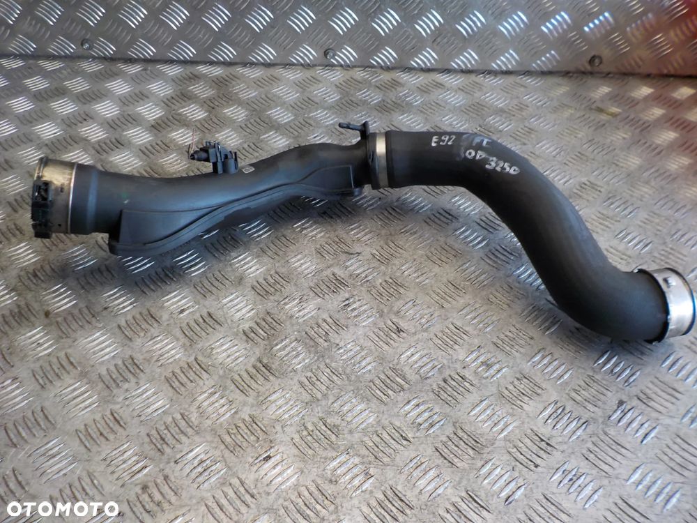 BMW E90 E91 E92 3.0 D PRZEWÓD POWIETRZA 7800143 - 1