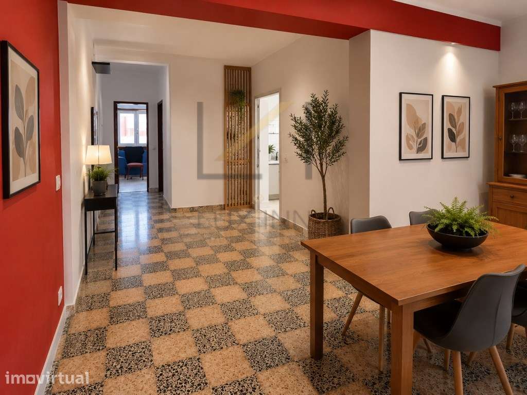 Moradia T4 em Igreja Nova com 2 Pisos e 1.153 m² de Terreno - Grande imagem: 5/17