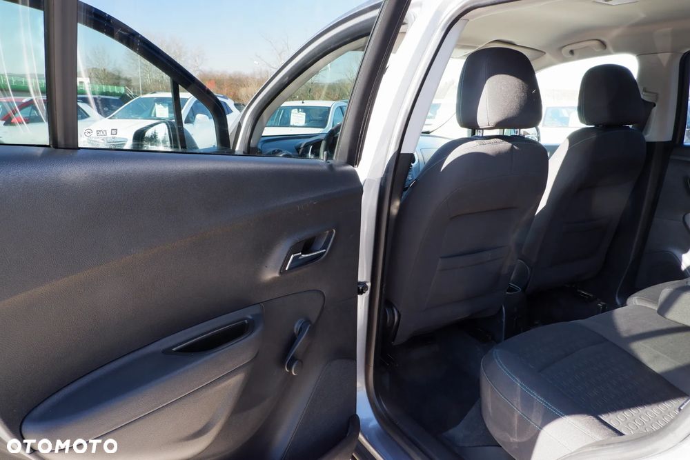 Chevrolet Trax 1.6 LS - 28